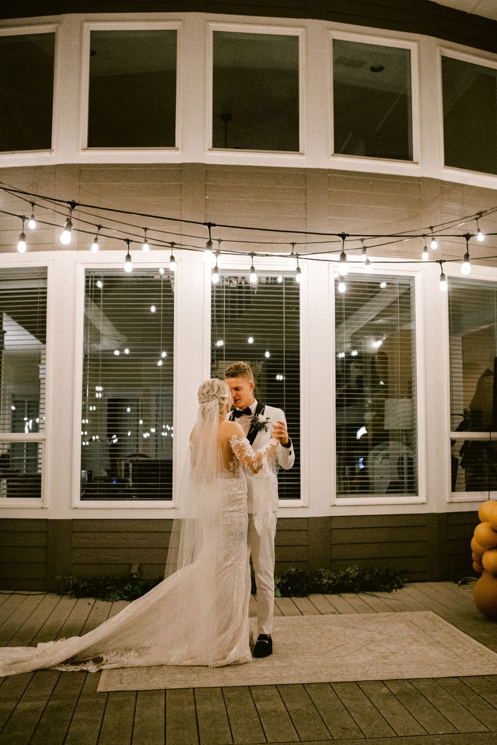 aj-and-lily-boise-wedding