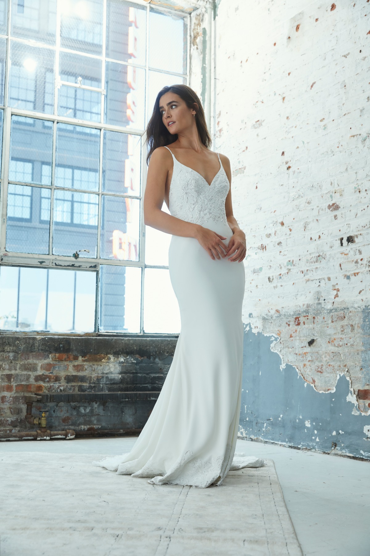 aveline_kellyfaetanini_front
