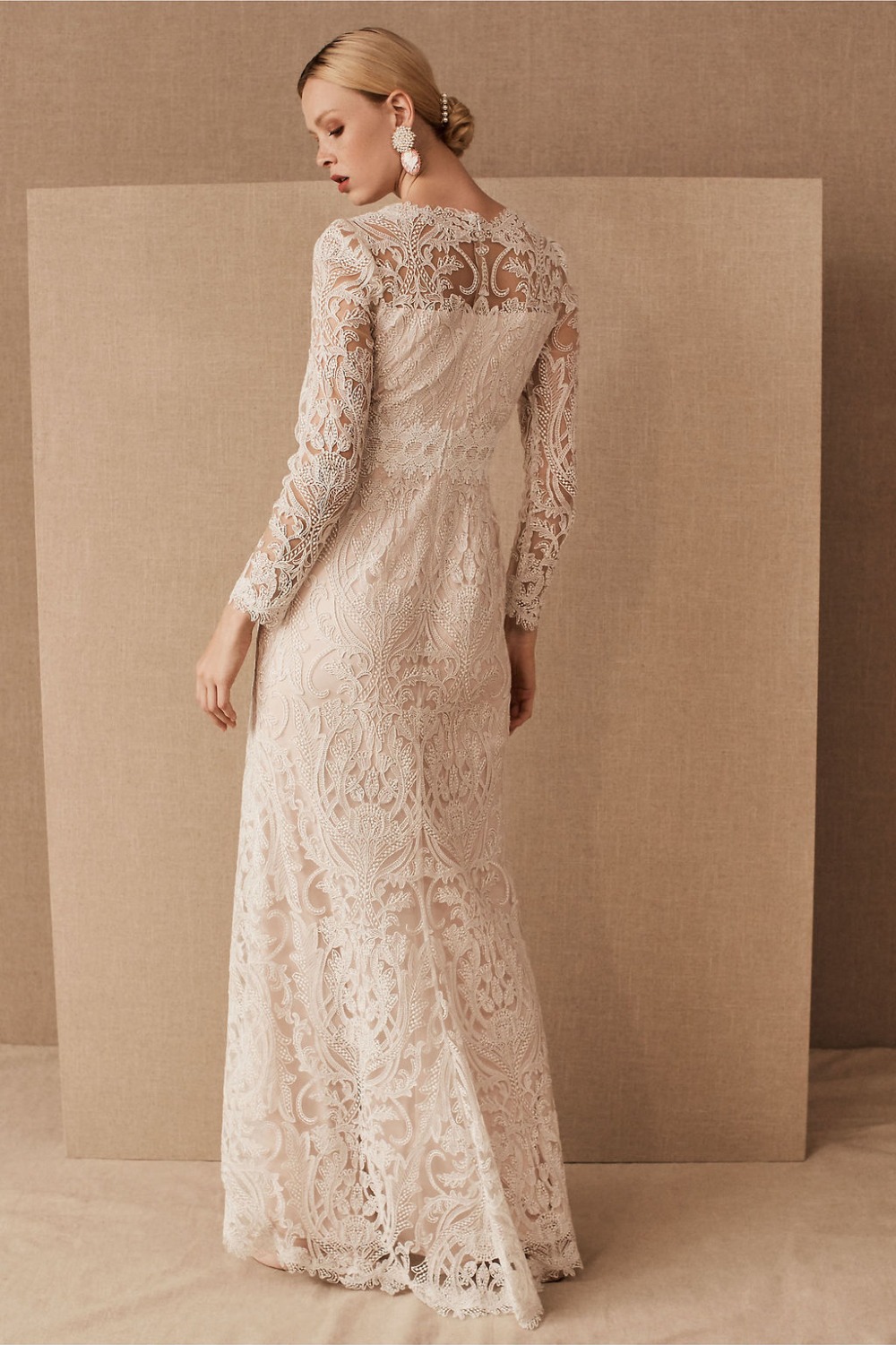 DidionGown 5