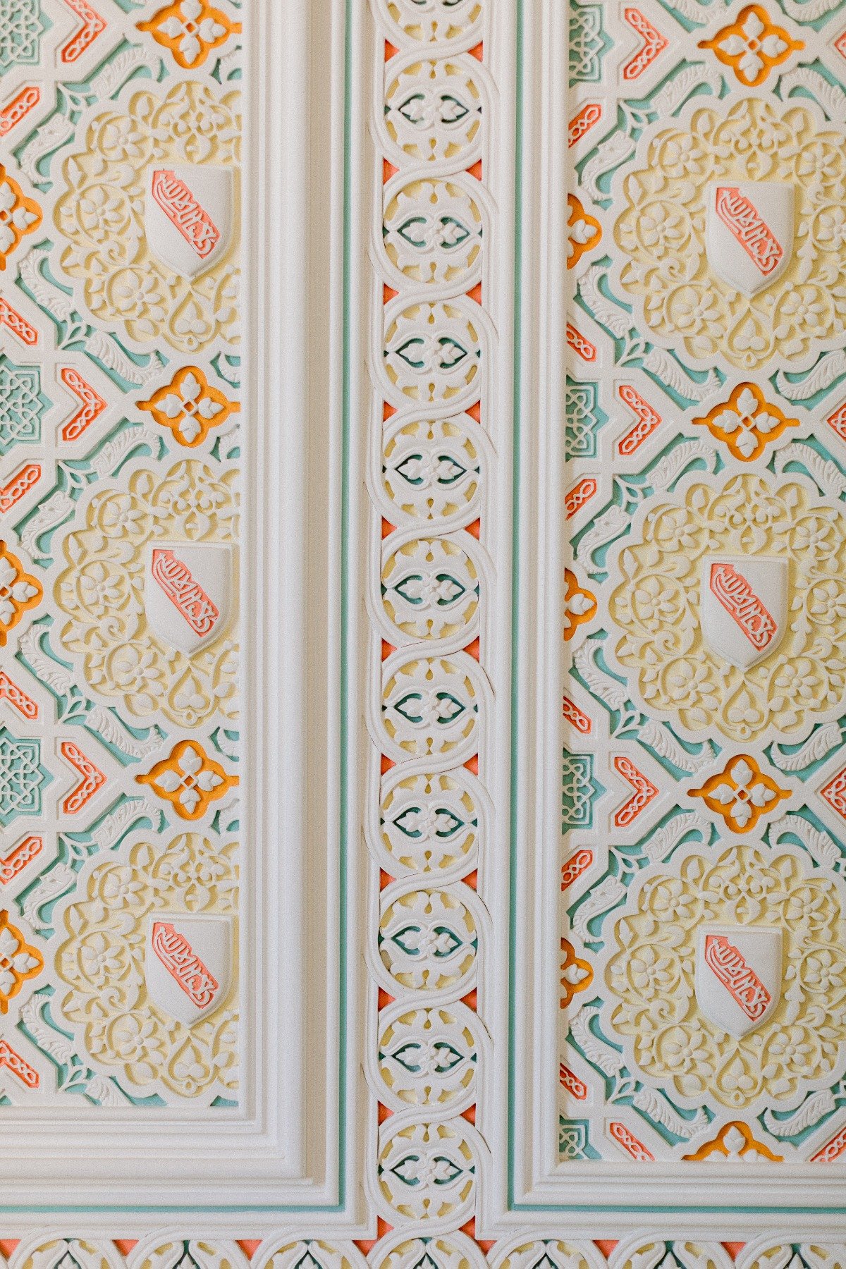 ornate wallpaper