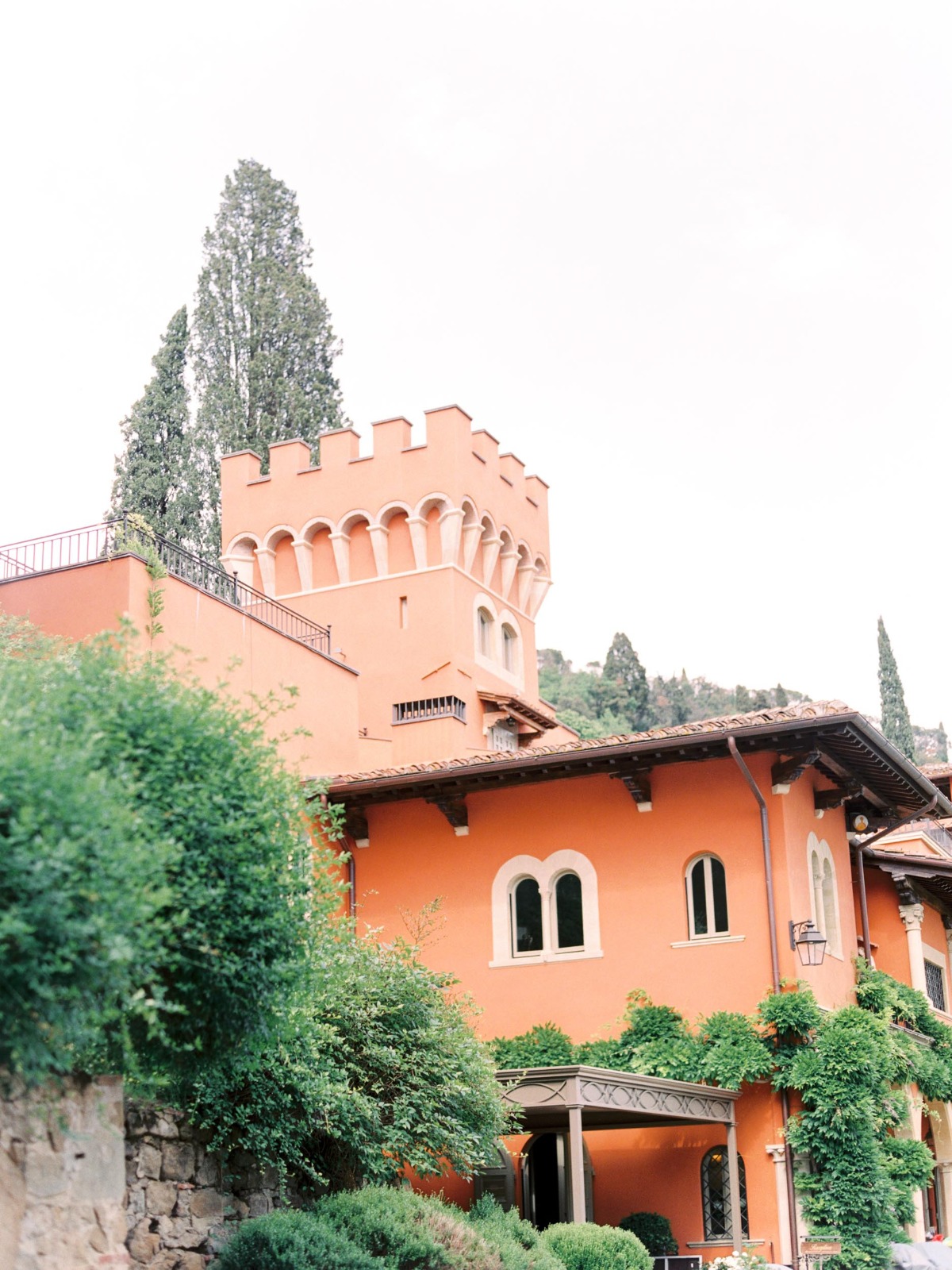 Elegant Italian Inspiration at the Luxury 15th Century Villa in Florence