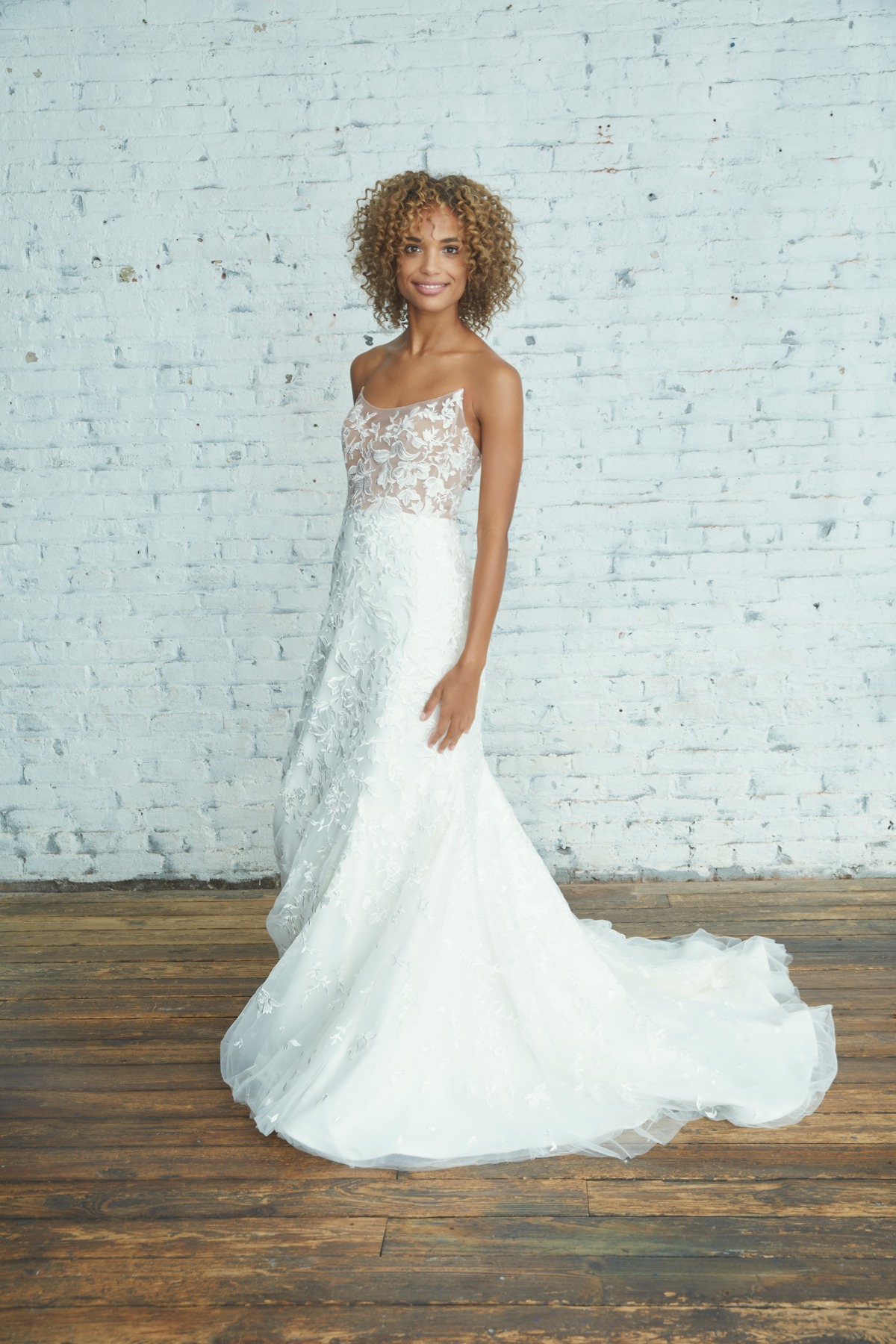 lily_kellyfaetanini_front