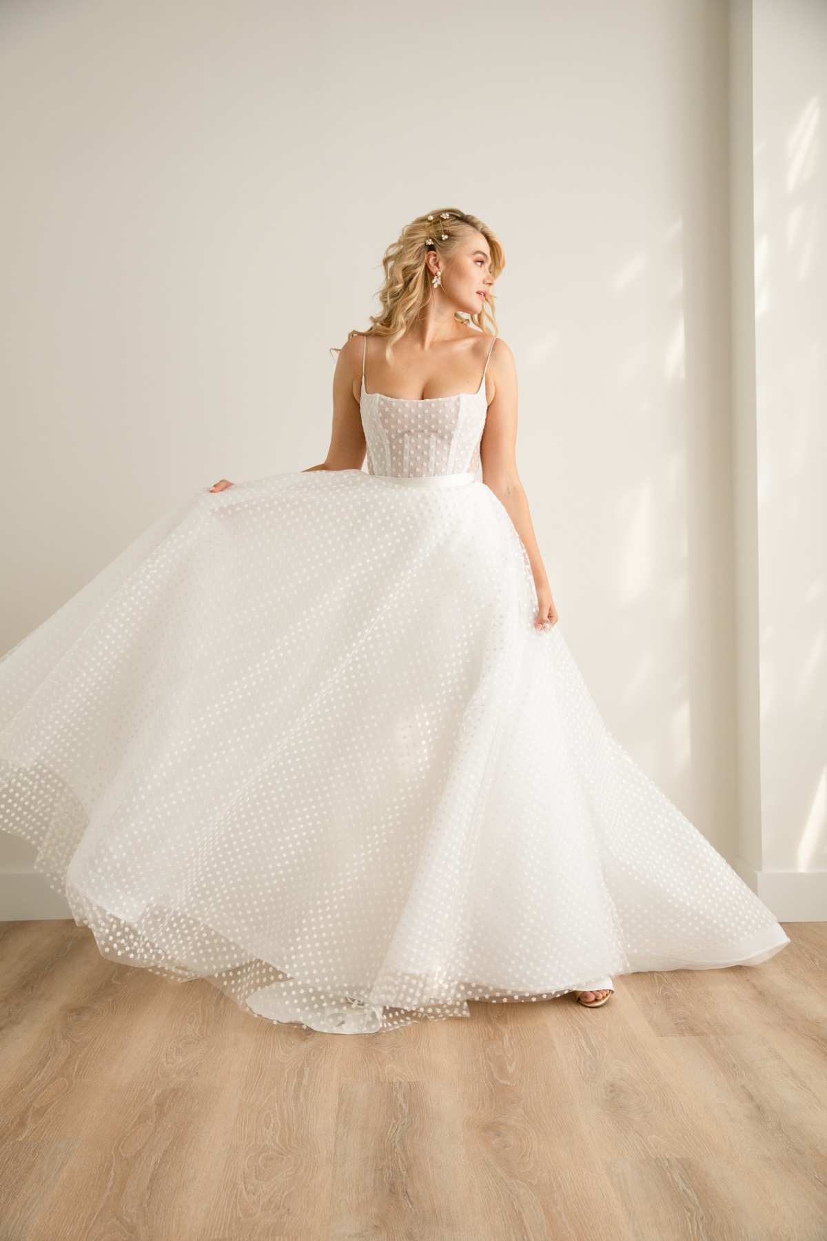 lindsay_gown_minimal_sexy_modern_custom_