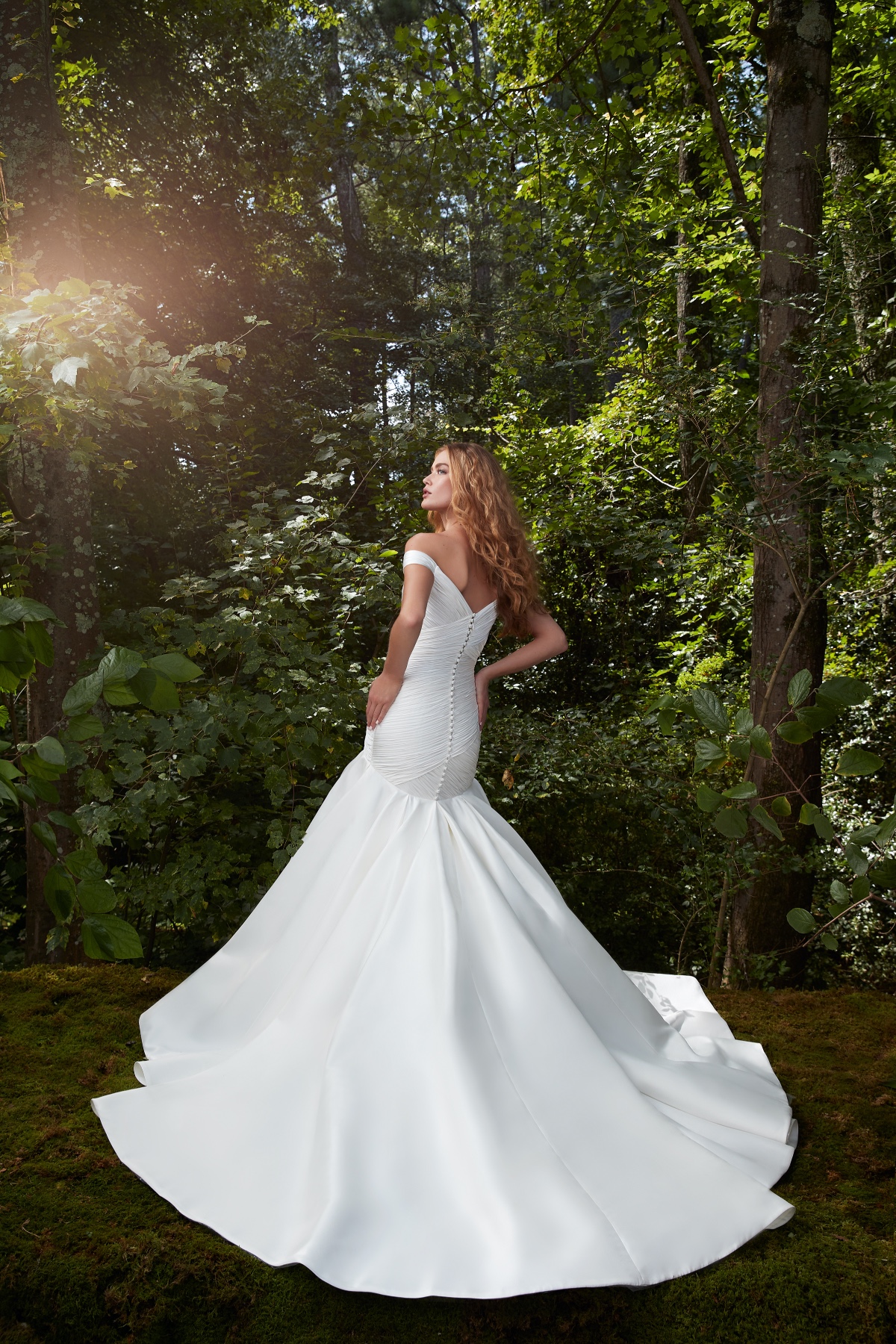 love_story_back_anne_barge_2021