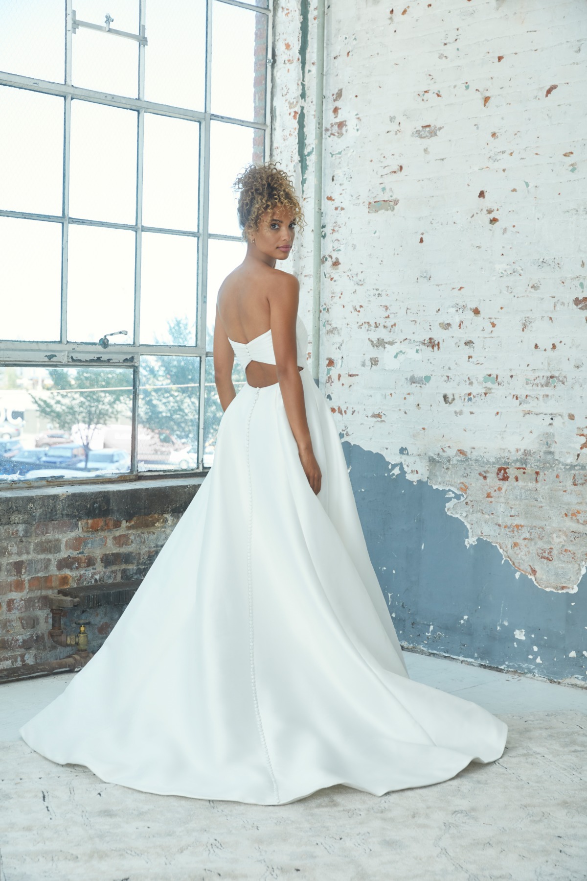 magnolia_kellyfaetanini_back