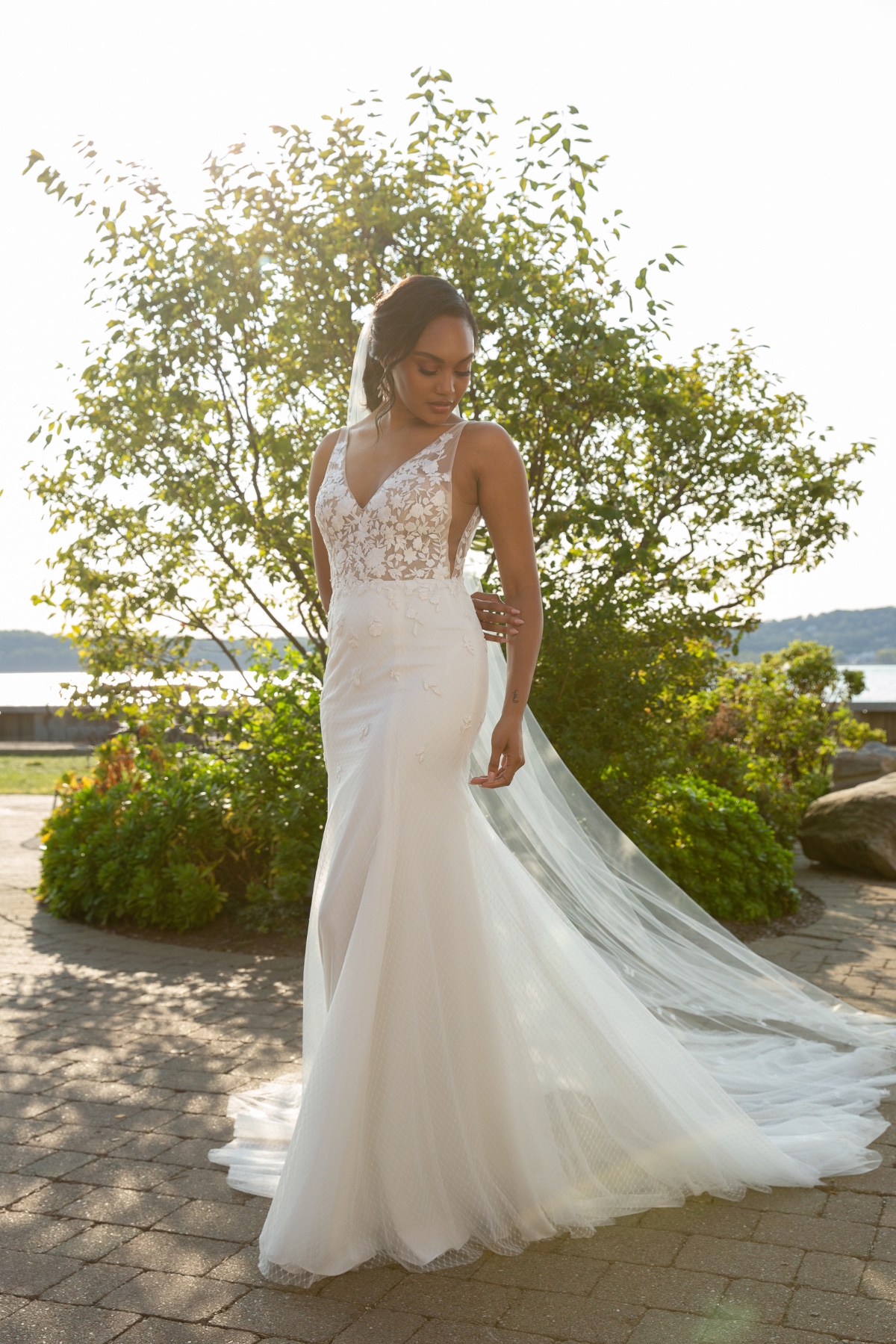 renee_gown_embroidered_fitted_modern_cus