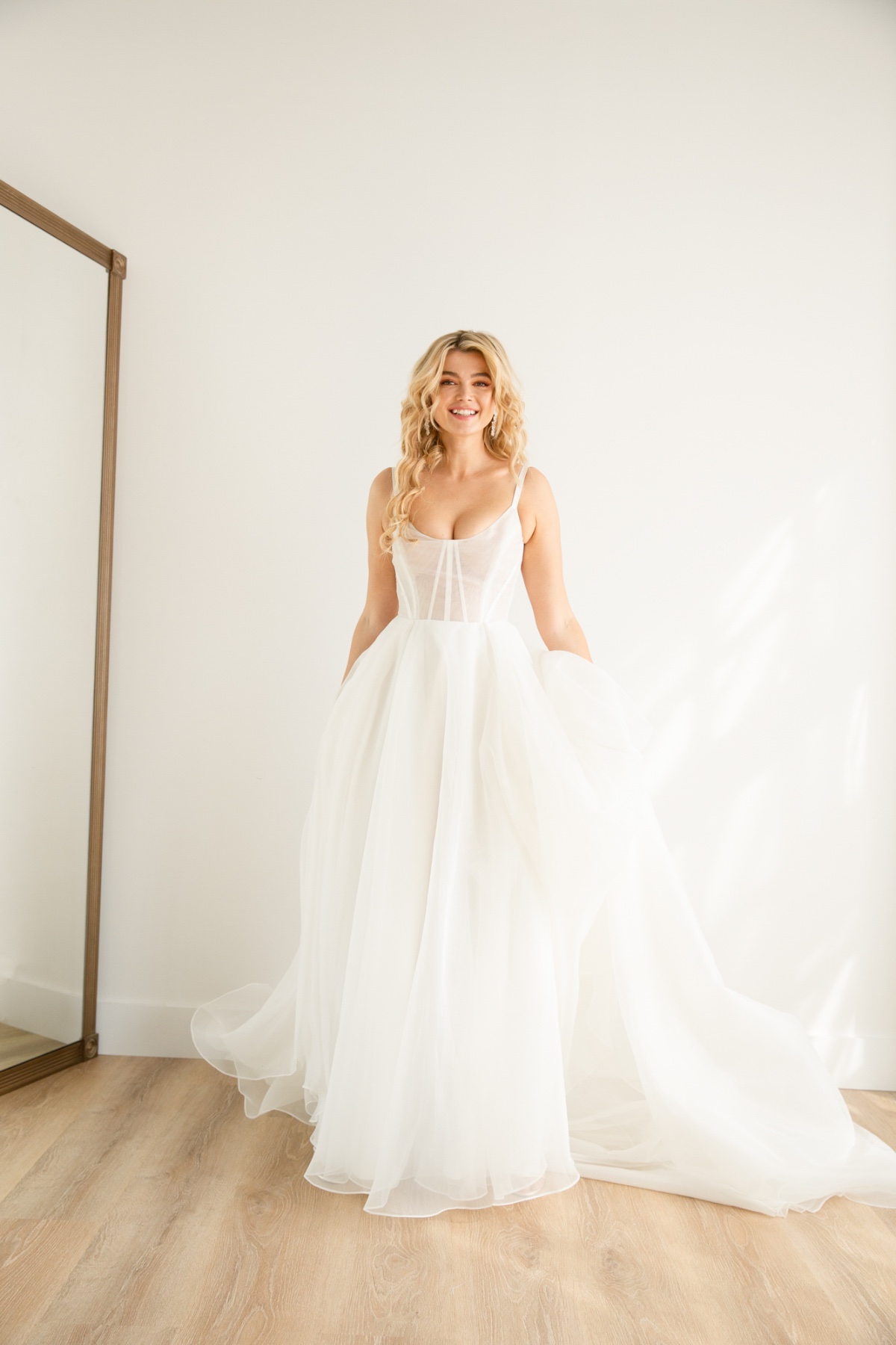 sarah_gown_organza_ballgown_plus_size_br