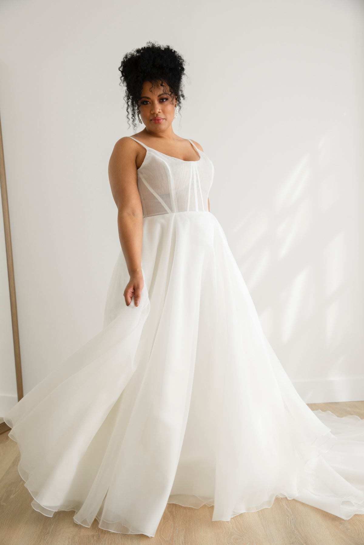 sarah_gown_organza_ballgown_plus_size_br
