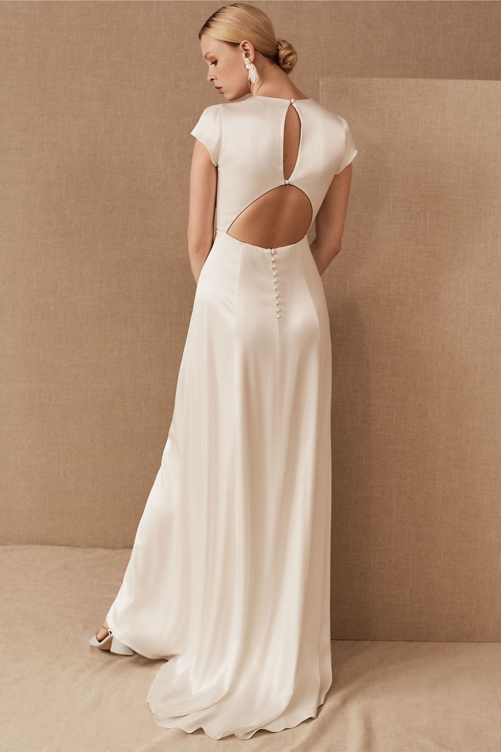 SidneyGown 1