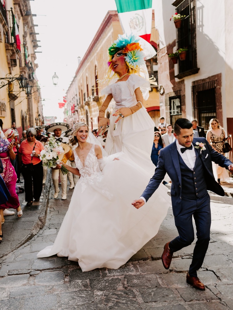 Viva la Vida Wedding at San Miguel de Allende