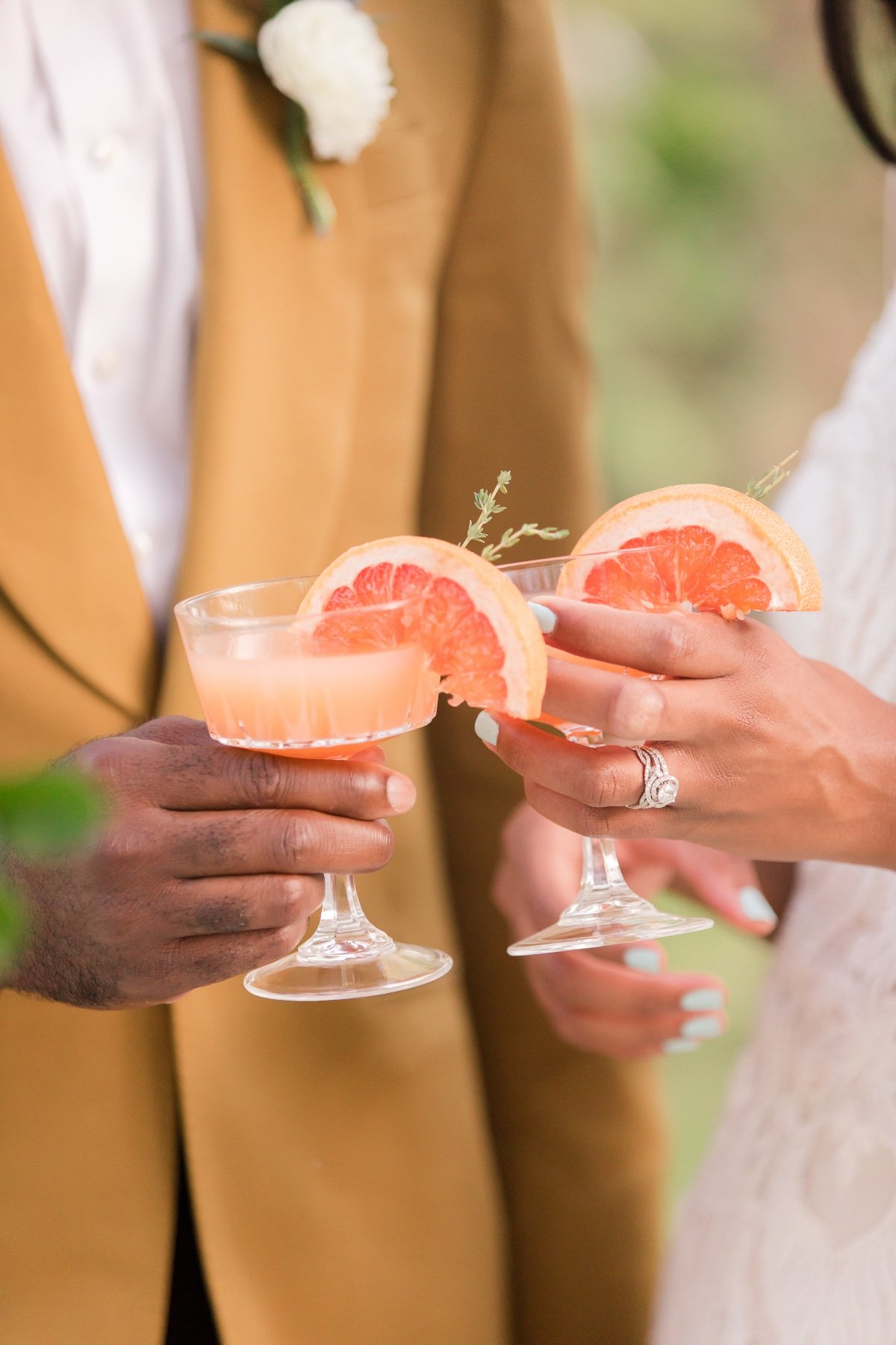 grapefruit wedding cocktails