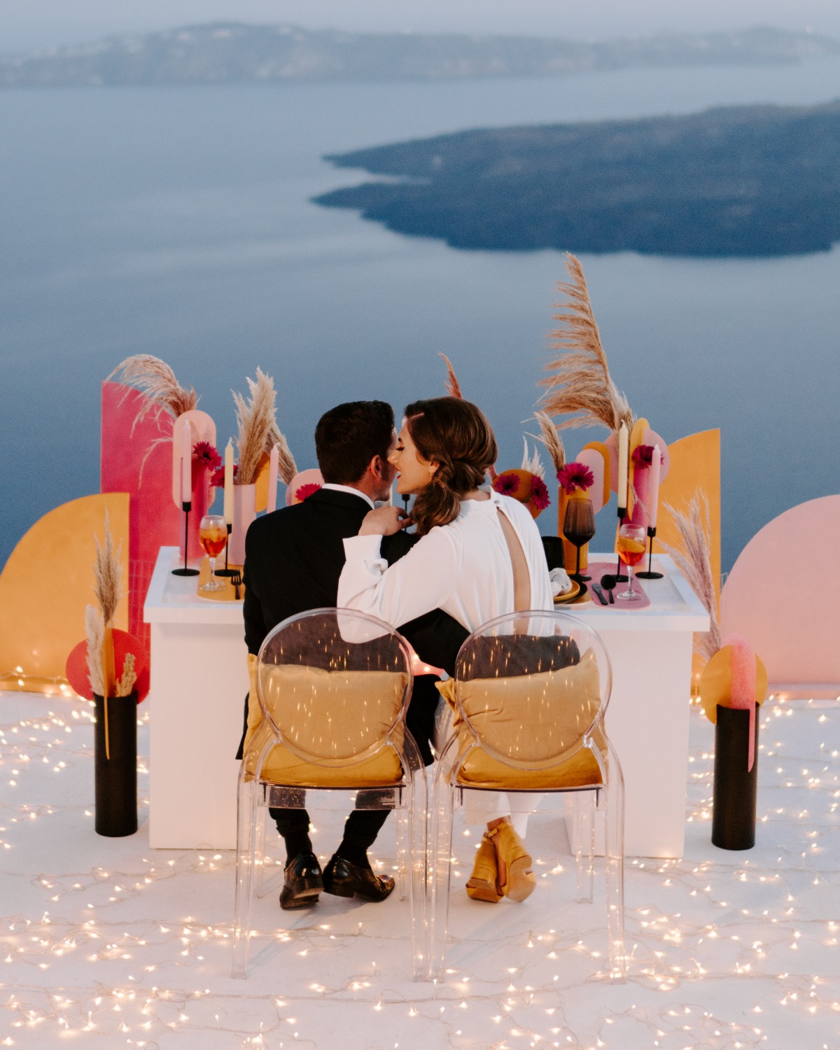 0544_phosart_santorini_elopement