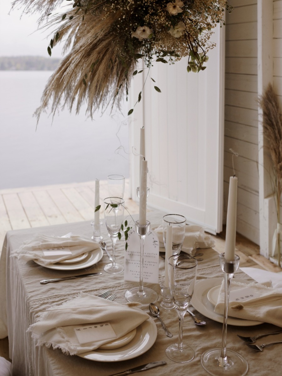 Light and Airy Boathouse Wedding Inspiration