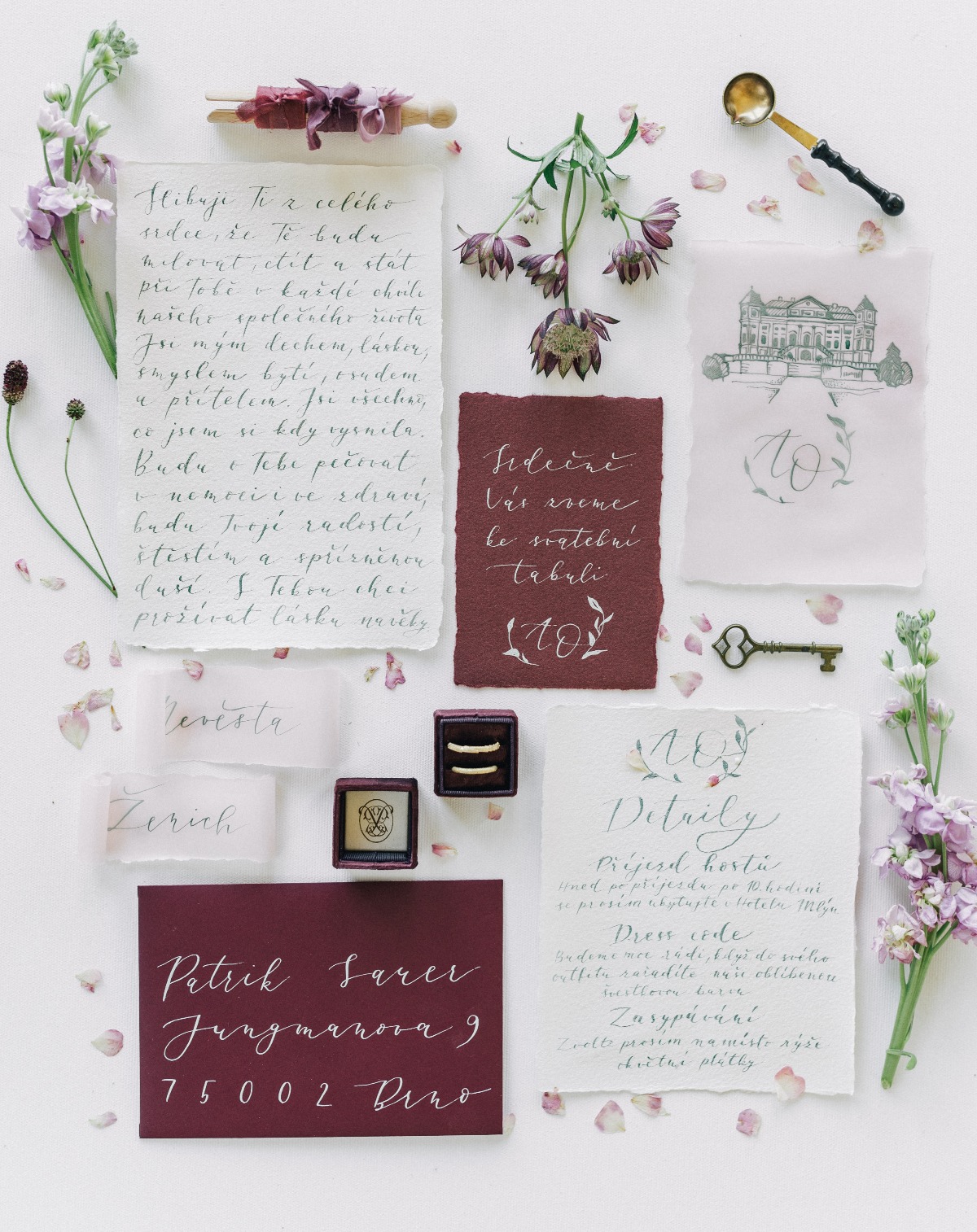 Gracefulness: Pure inspiration for the Wedding Day