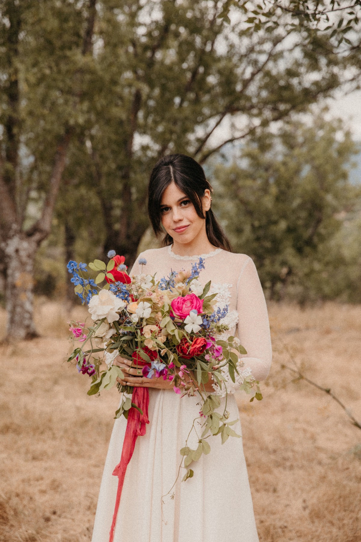 A Colorful Elopement in the Sierra of Madrid