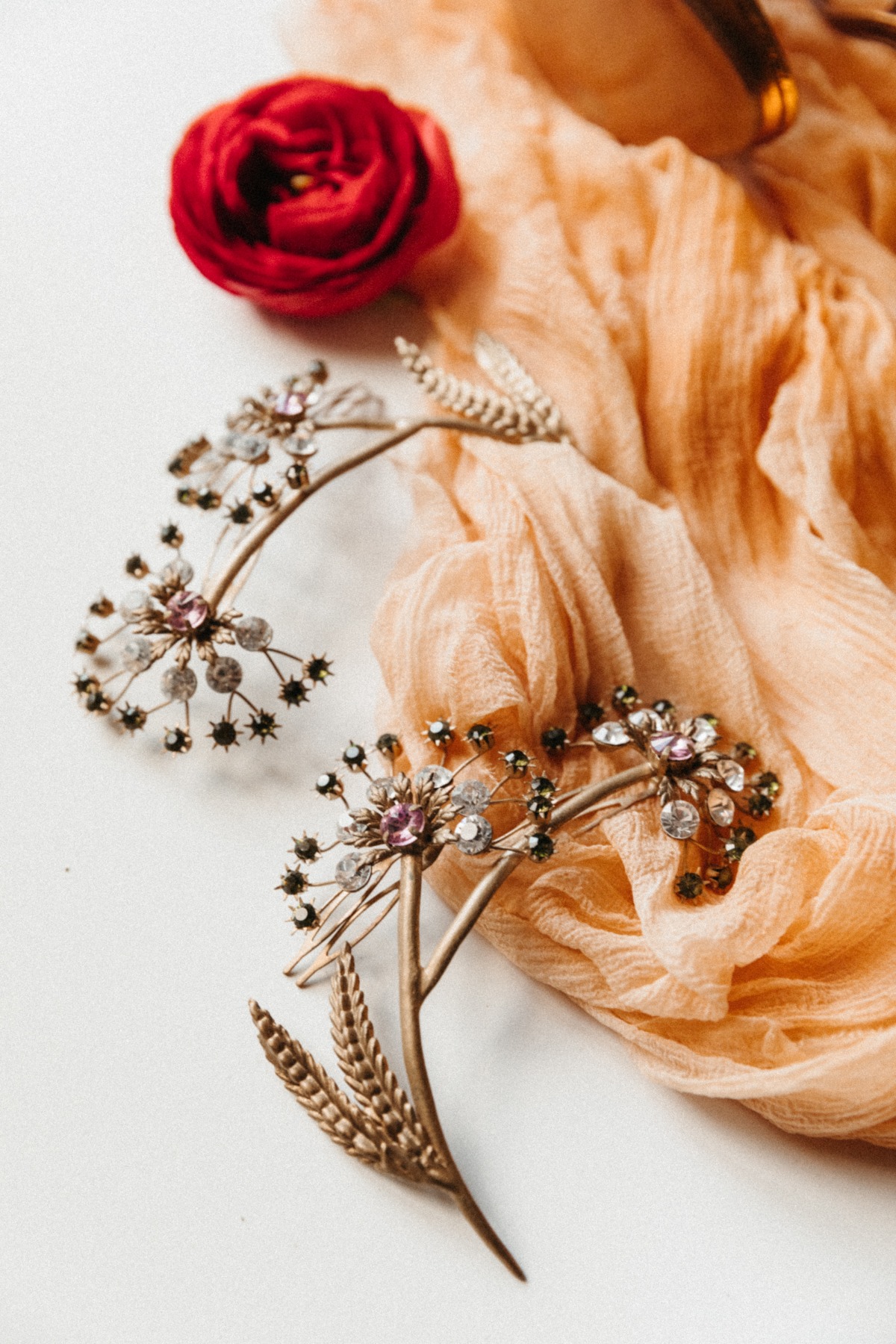 elopement-in-madrid-sierra-mountains-lar