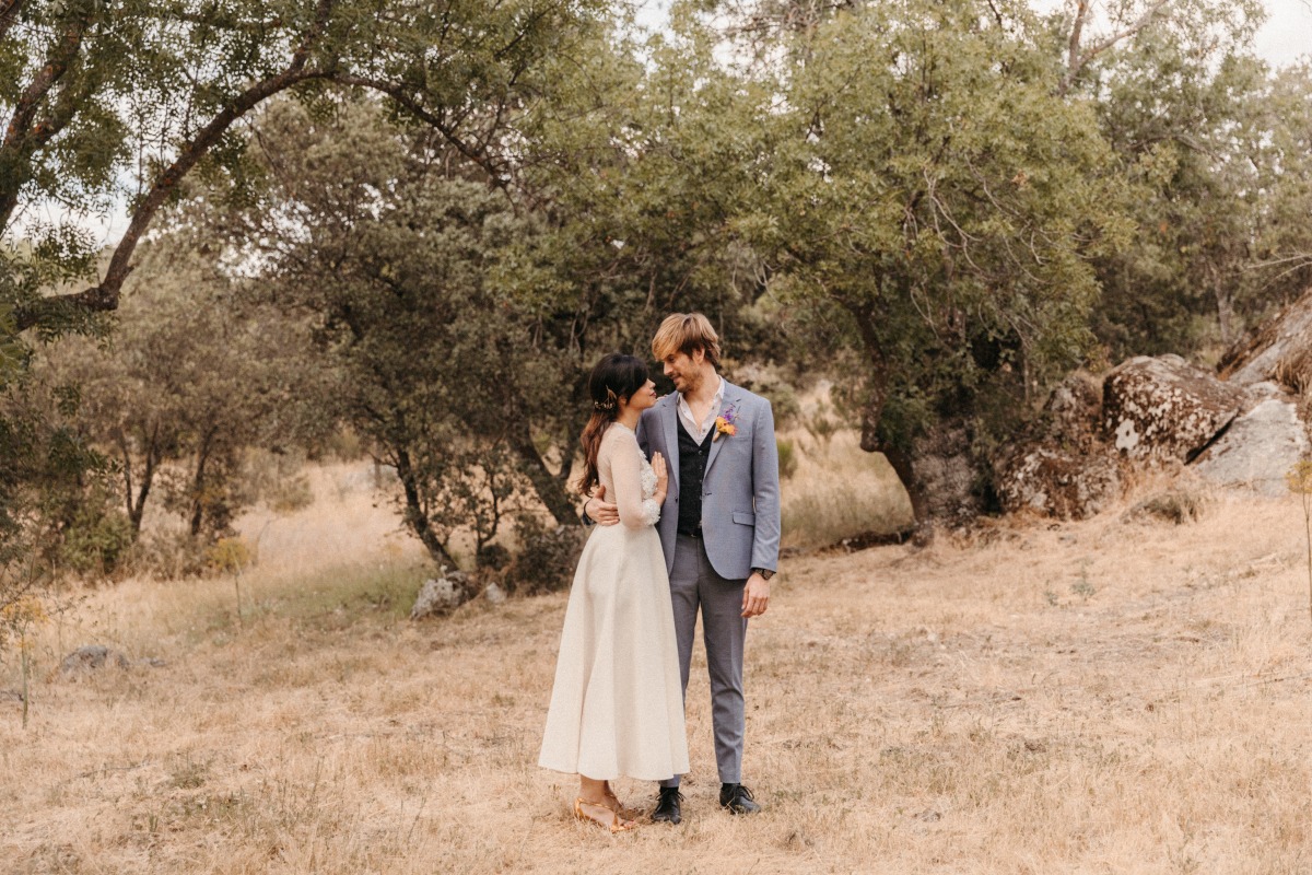 elopement-in-madrid-sierra-mountains-lar