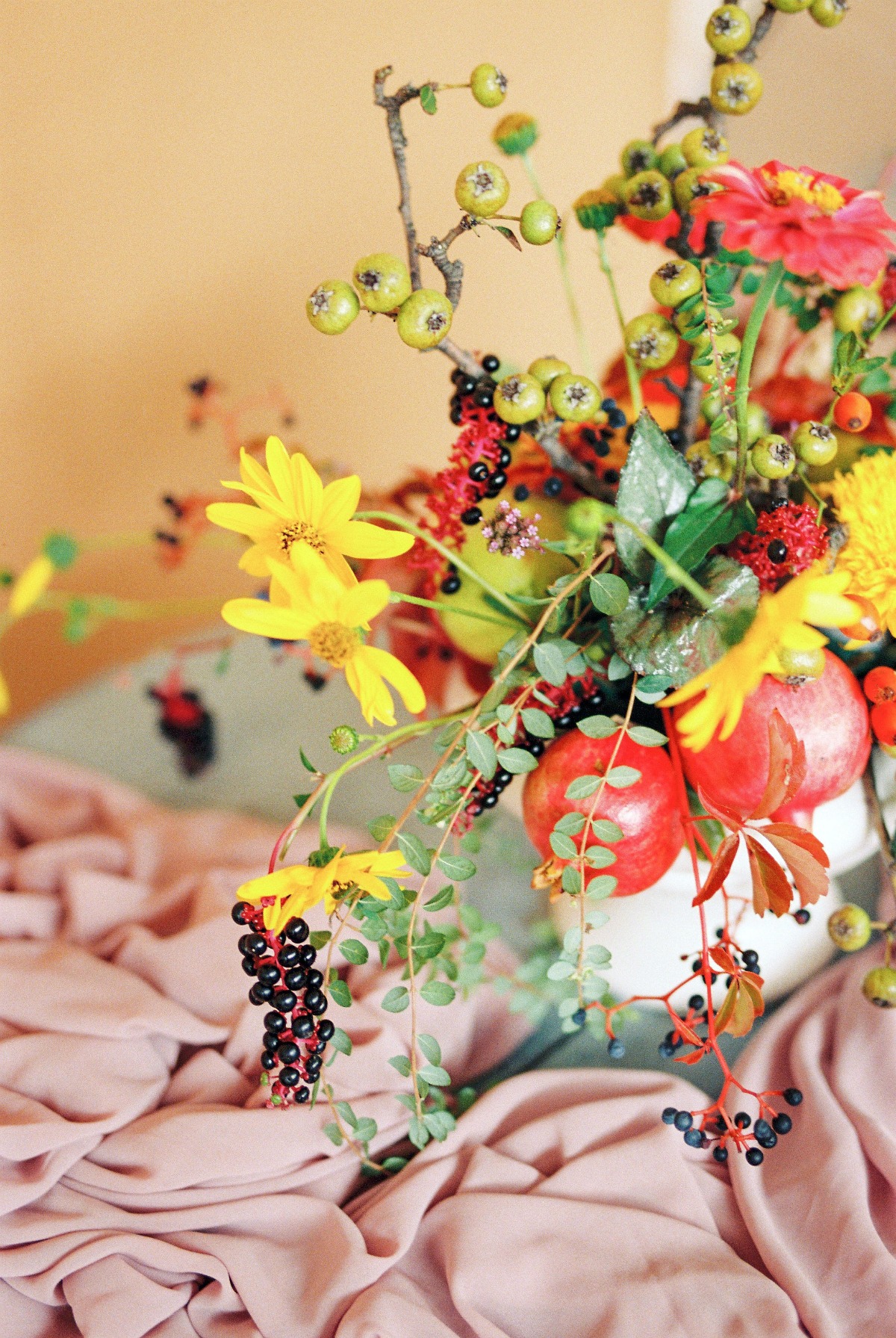 The Bloom Menagerie: Nine Centerpieces that Set the Scene for a Festive Season