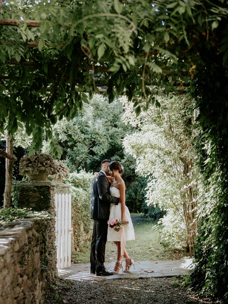 Bold and Romantic Wedding Inspiration with a Twist at Lake Orta