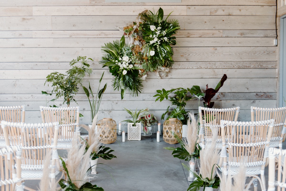 lovelylightimagery_w_and_cweddingchicks