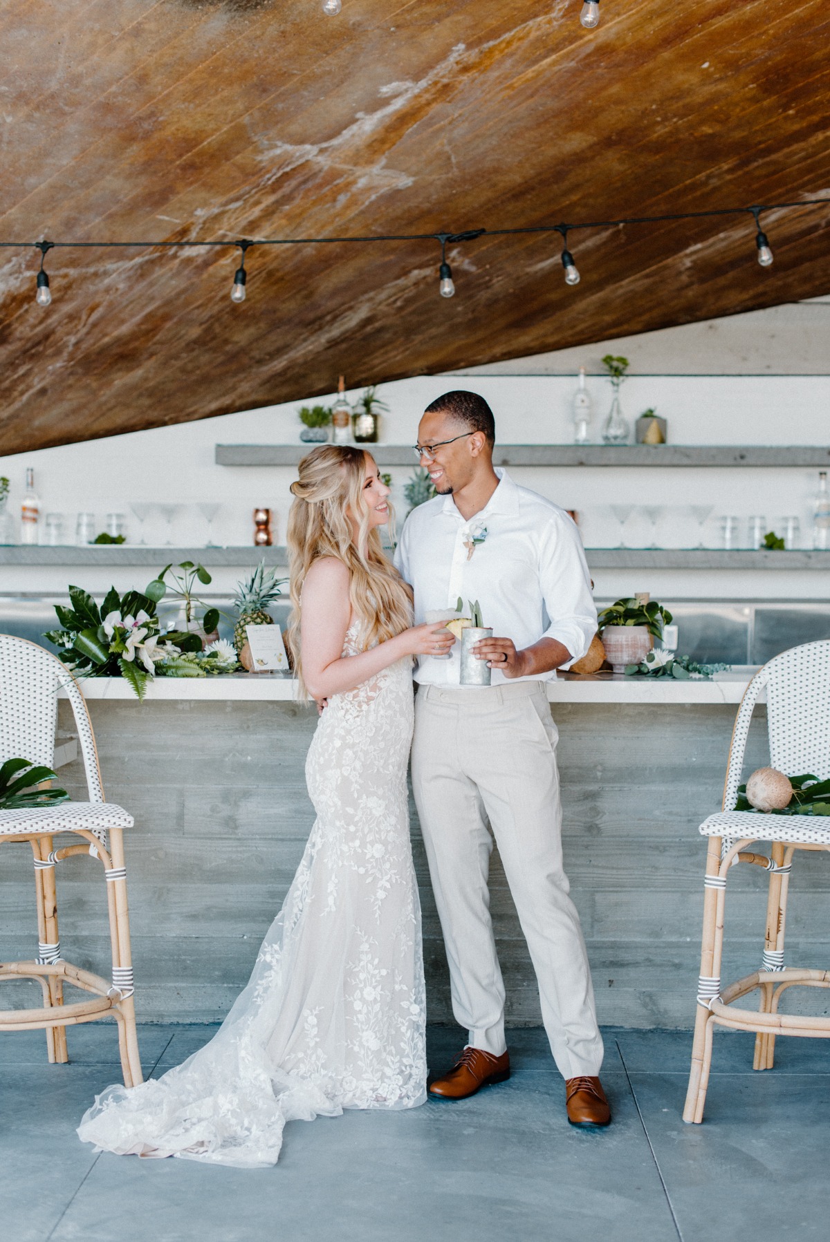 lovelylightimagery_w_and_cweddingchicks
