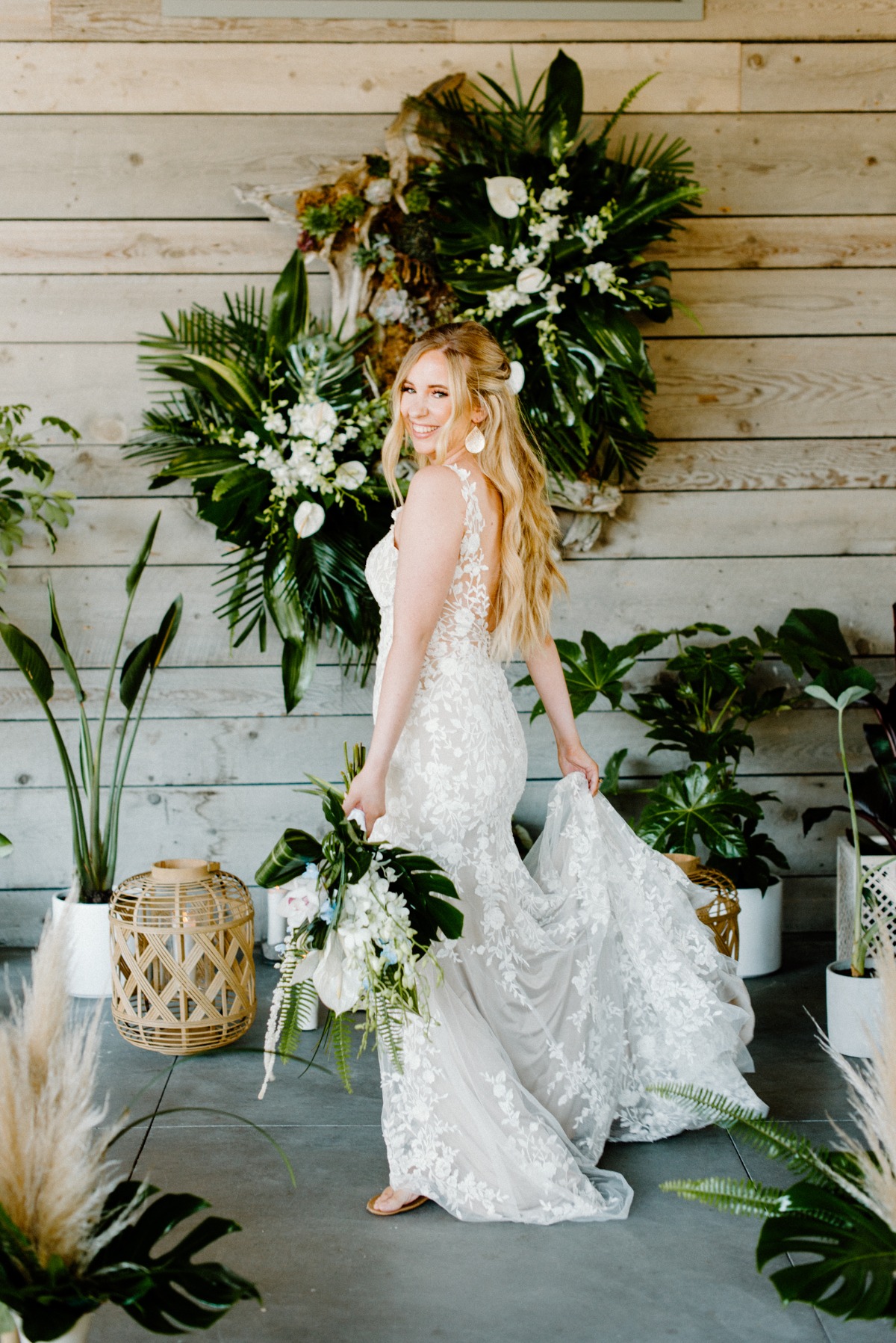 lovelylightimagery_w_and_cweddingchicks