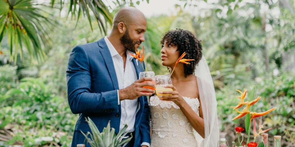 Colorful Micro Destination Wedding Inspiration from the Caribbean