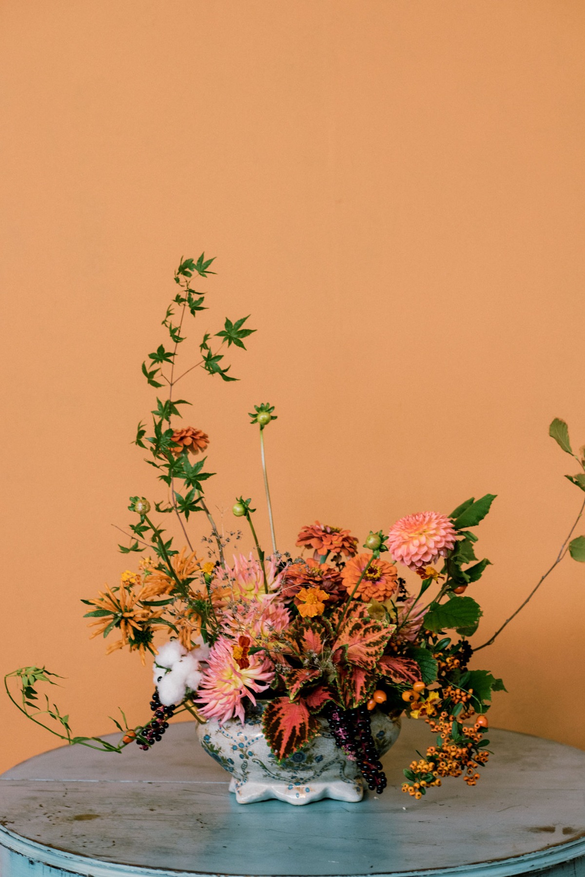 The Bloom Menagerie: Nine Centerpieces that Set the Scene for a Festive Season