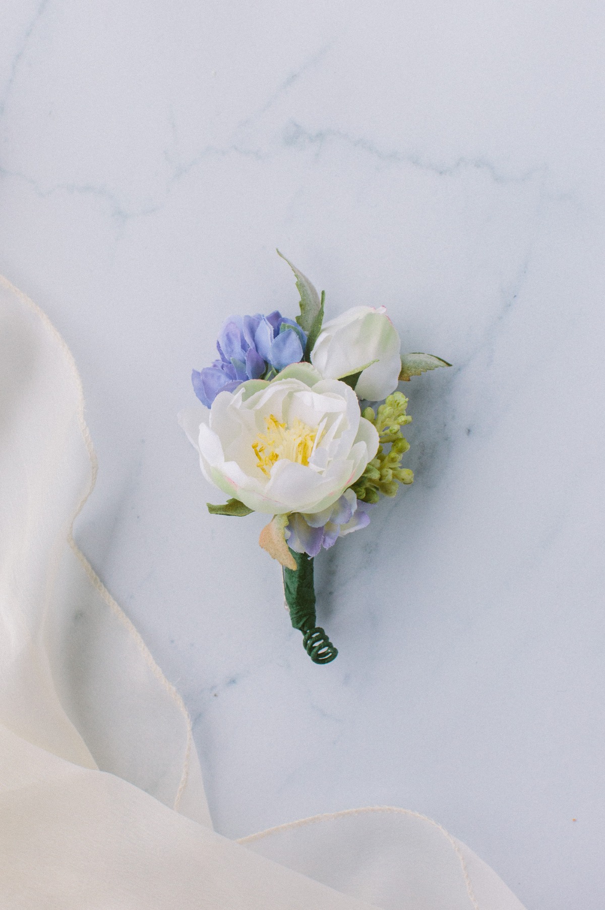 Simple & Stress-free Wedding Flower Inspiration by Something Borrowed Blooms