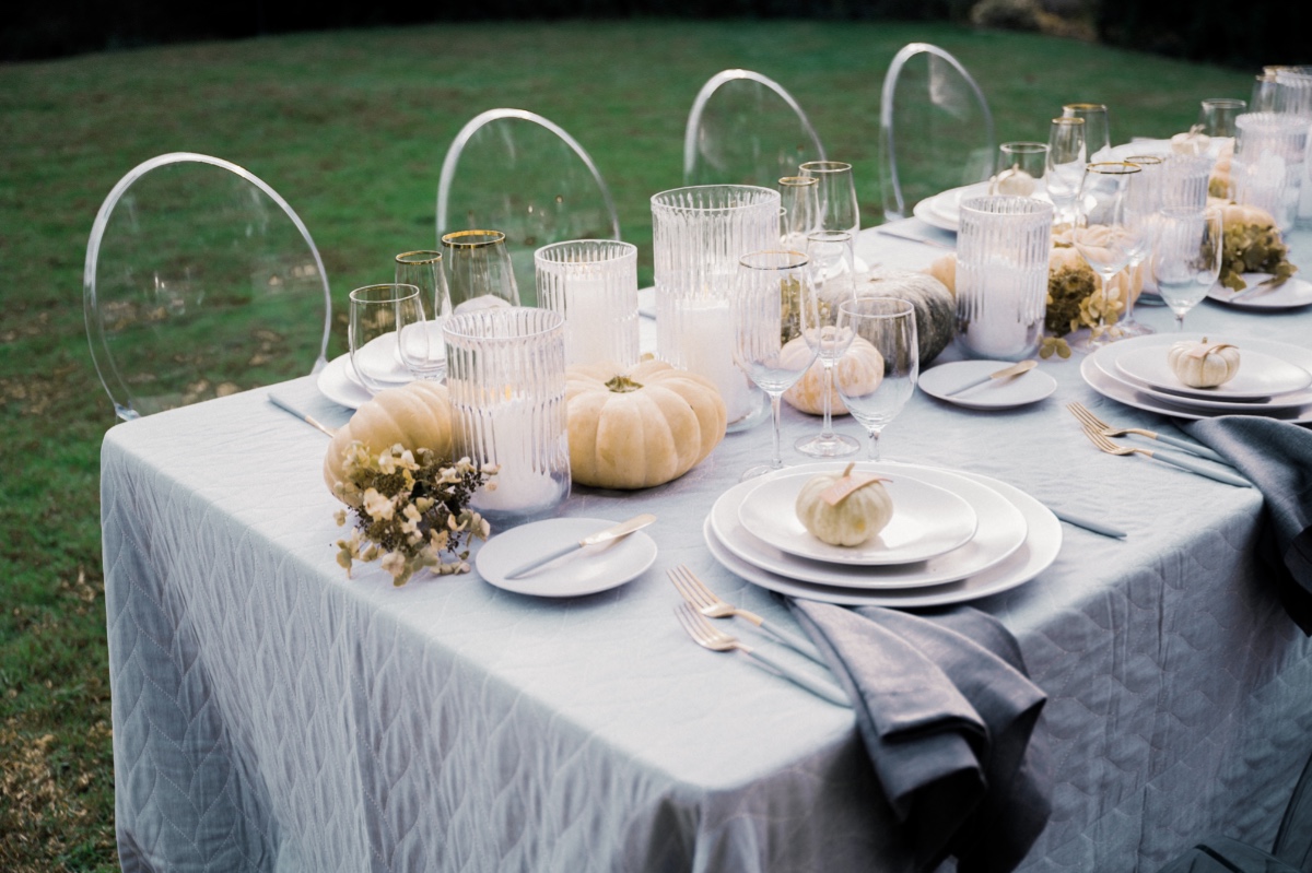 Tips for Designing your Thanksgiving (or Friendsgiving) Table!