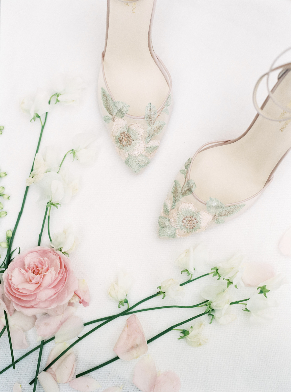 ugbrookehousestyledshoot-182