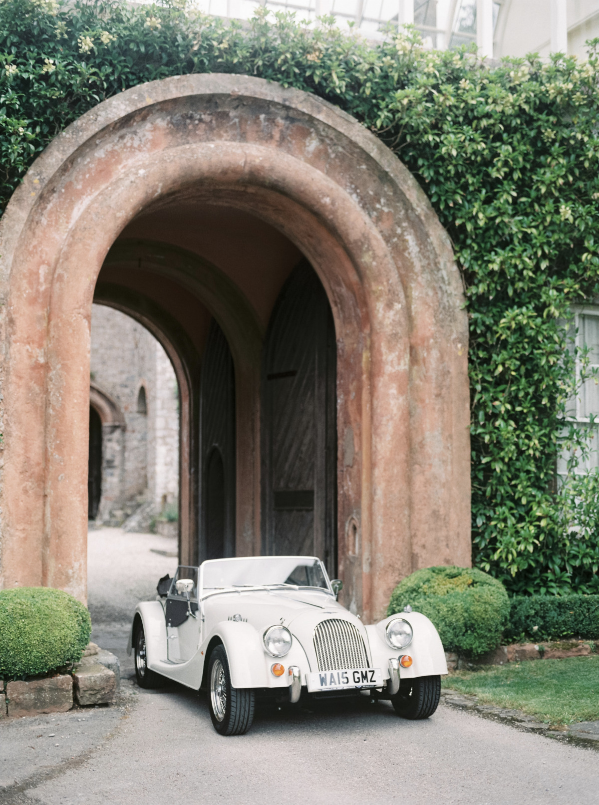 ugbrookehousestyledshoot-227