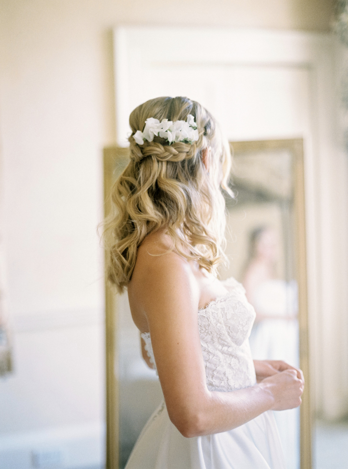 ugbrookehousestyledshoot-294