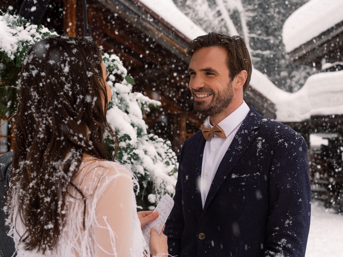 Luxury and Intimate Winter Wedding Inspiration in the French Alps