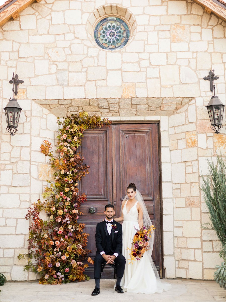 An Italian-Inspired Micro Wedding to Inspire Spring Brides Transitioning to Fall