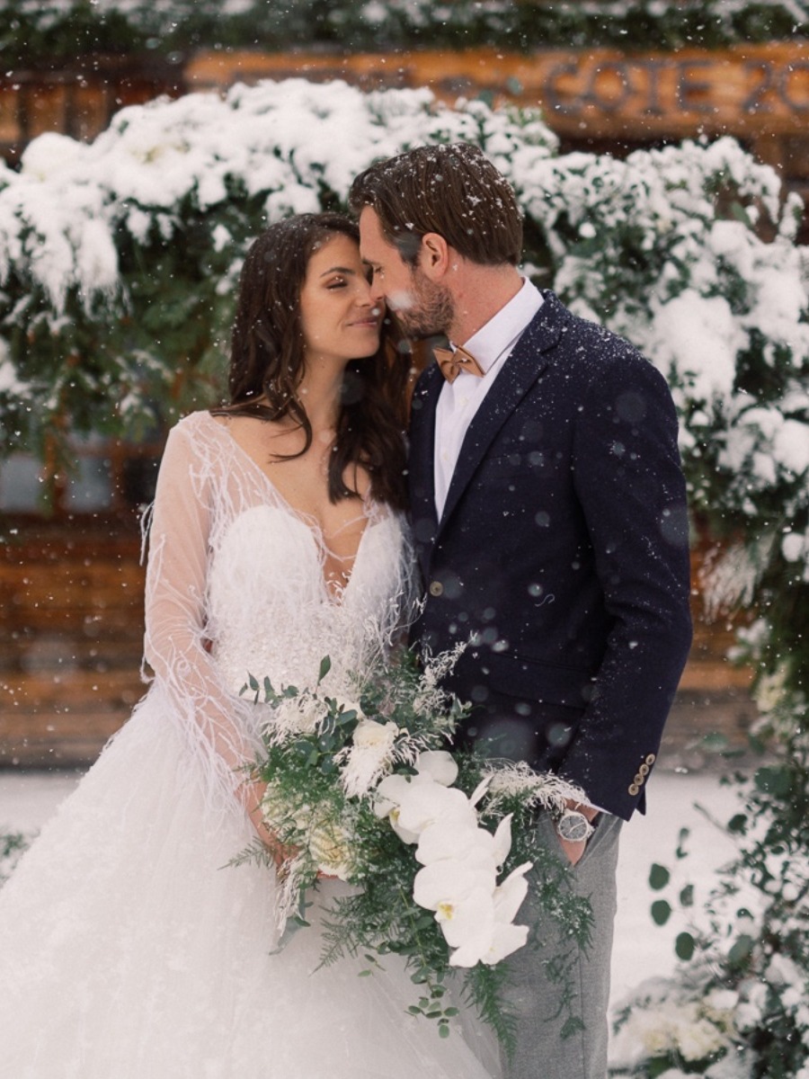 Luxurious and Intimate Winter Wedding Inspiration in the French Alps