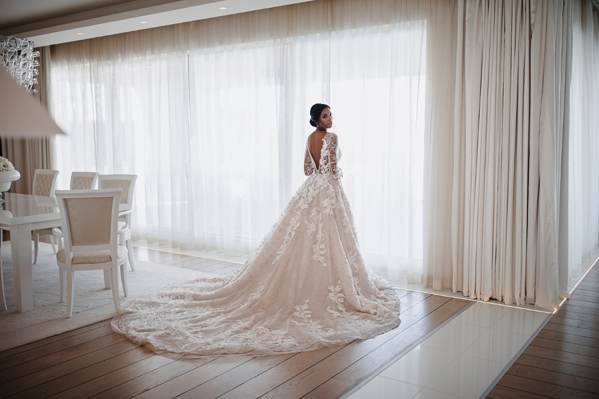 shades-of-white-wedding-in-croatia-10