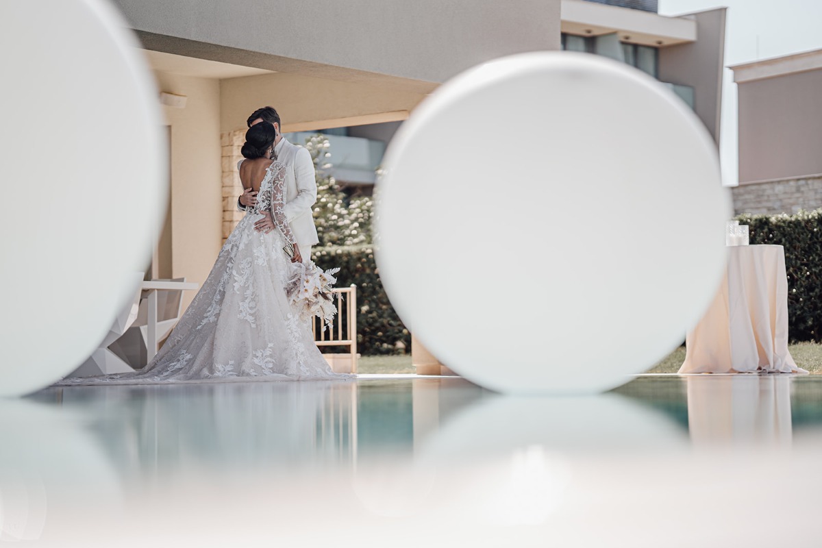 shades-of-white-wedding-in-croatia-17