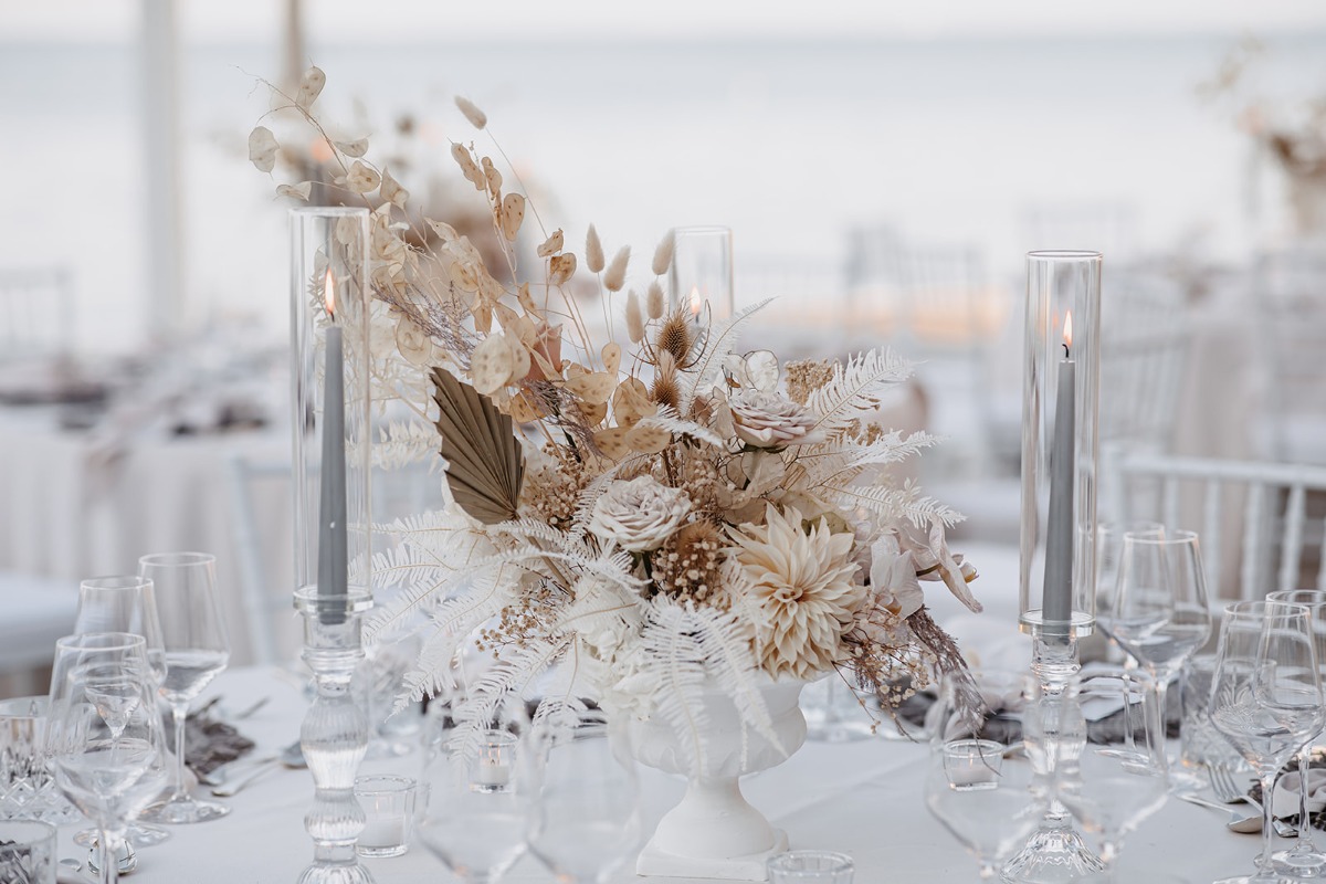 shades-of-white-wedding-in-croatia-28