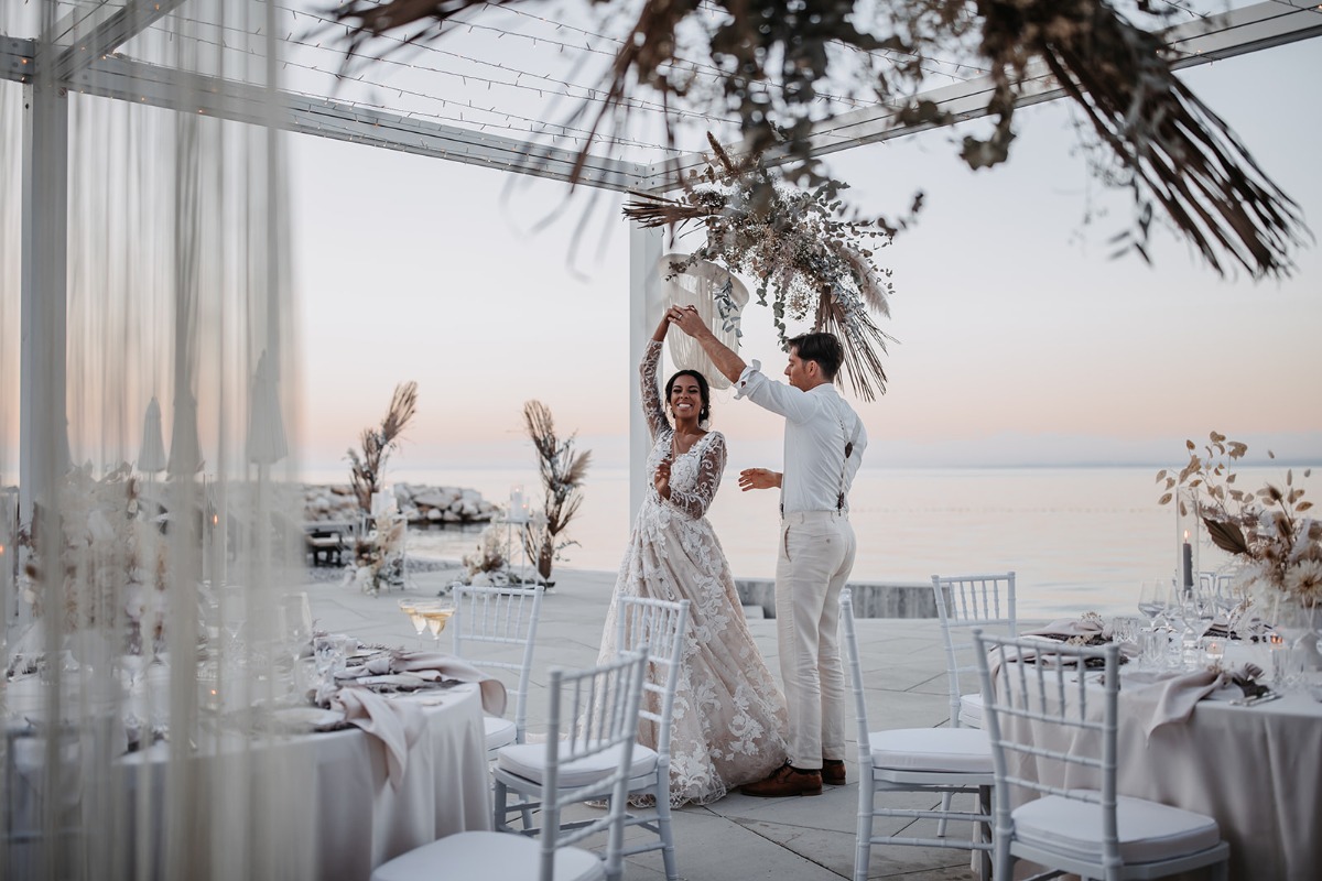 shades-of-white-wedding-in-croatia-31