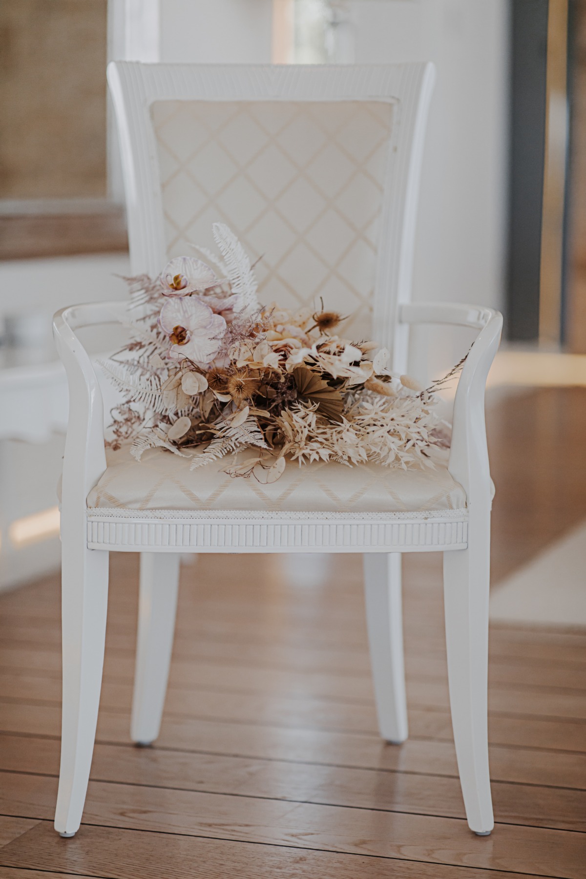 shades-of-white-wedding-in-croatia-7