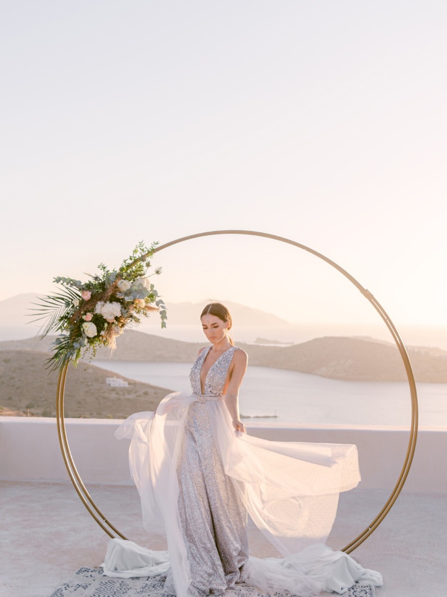 A Blueprint for Happiness Styled Shoot in Greece