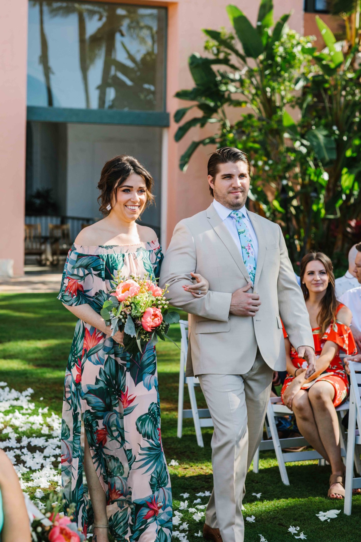 It's My Wedding Day Beaches! A Tropical Boho Wedding at the Iconic Pink Hotel of Waikiki.
