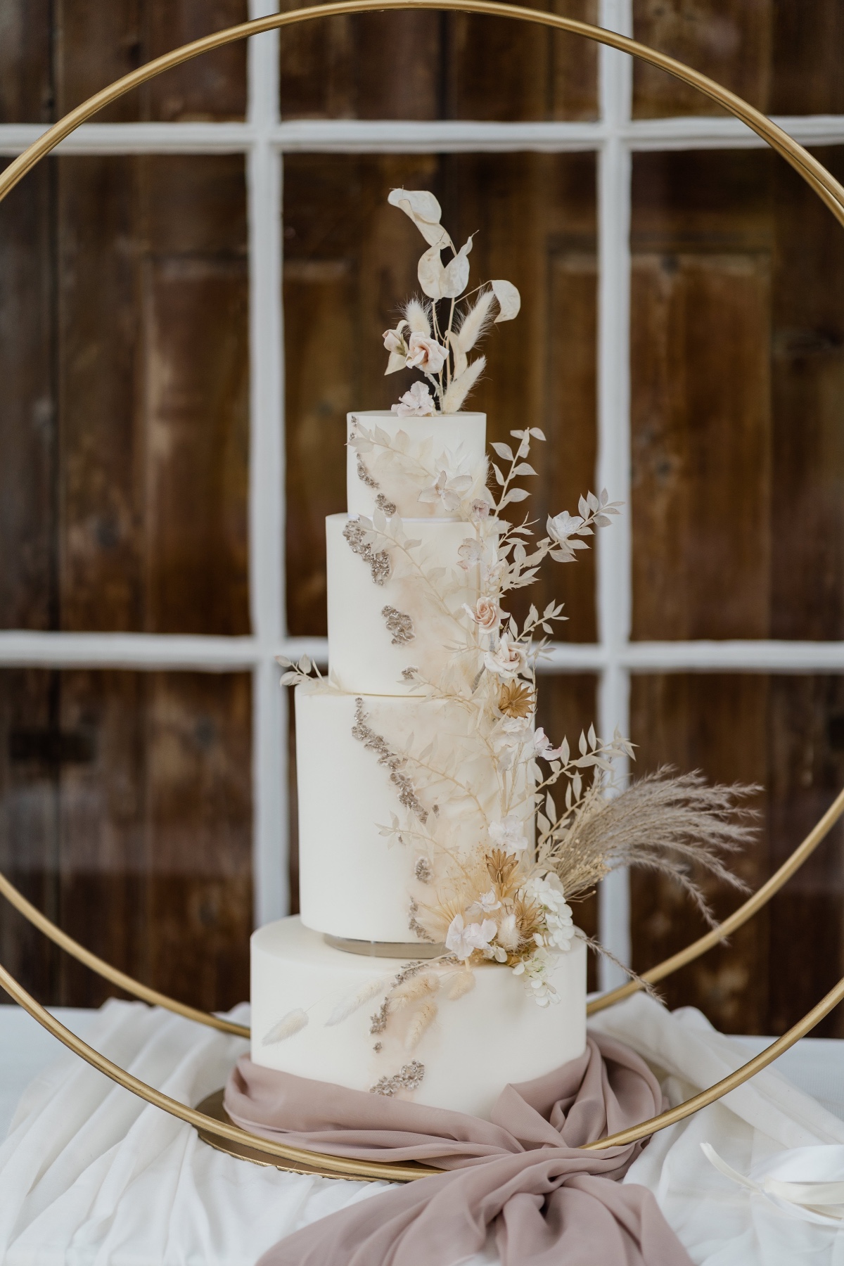 glemham-hall-styled-wedding-gemma-giorgi