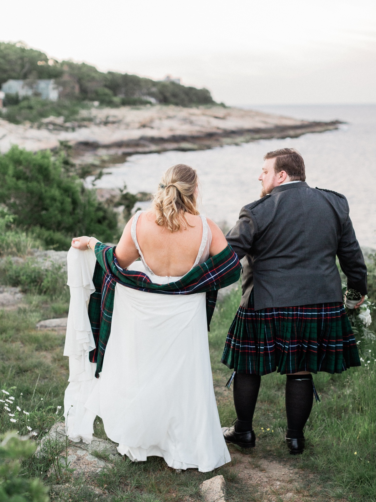 Brad and Emilee's Seaside Scottish Wedding Day