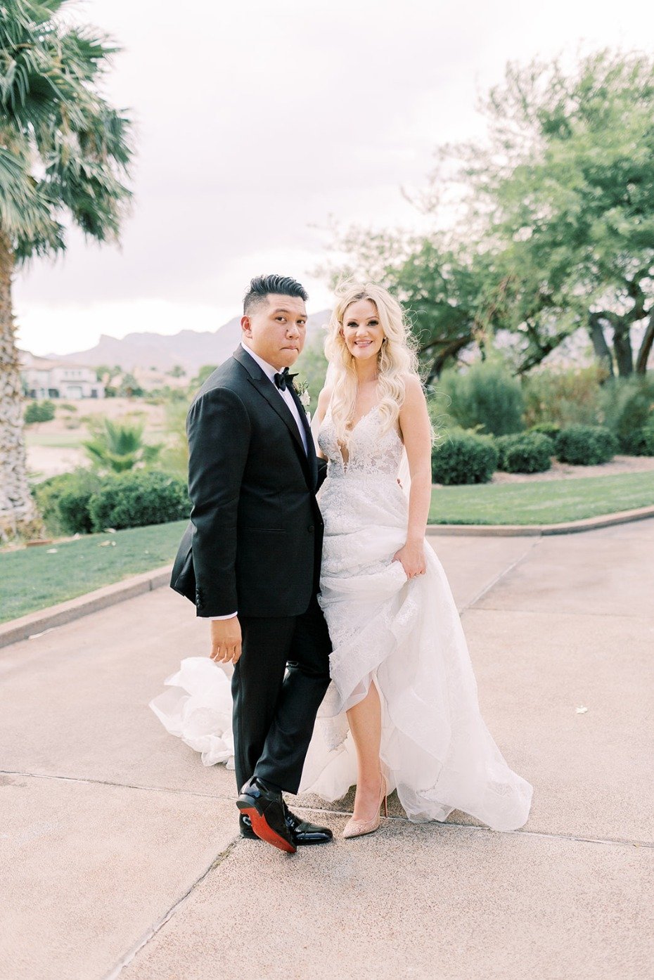 Connecting With Your Closest Crew Is What Red Rock Country Club Weddings Are All About