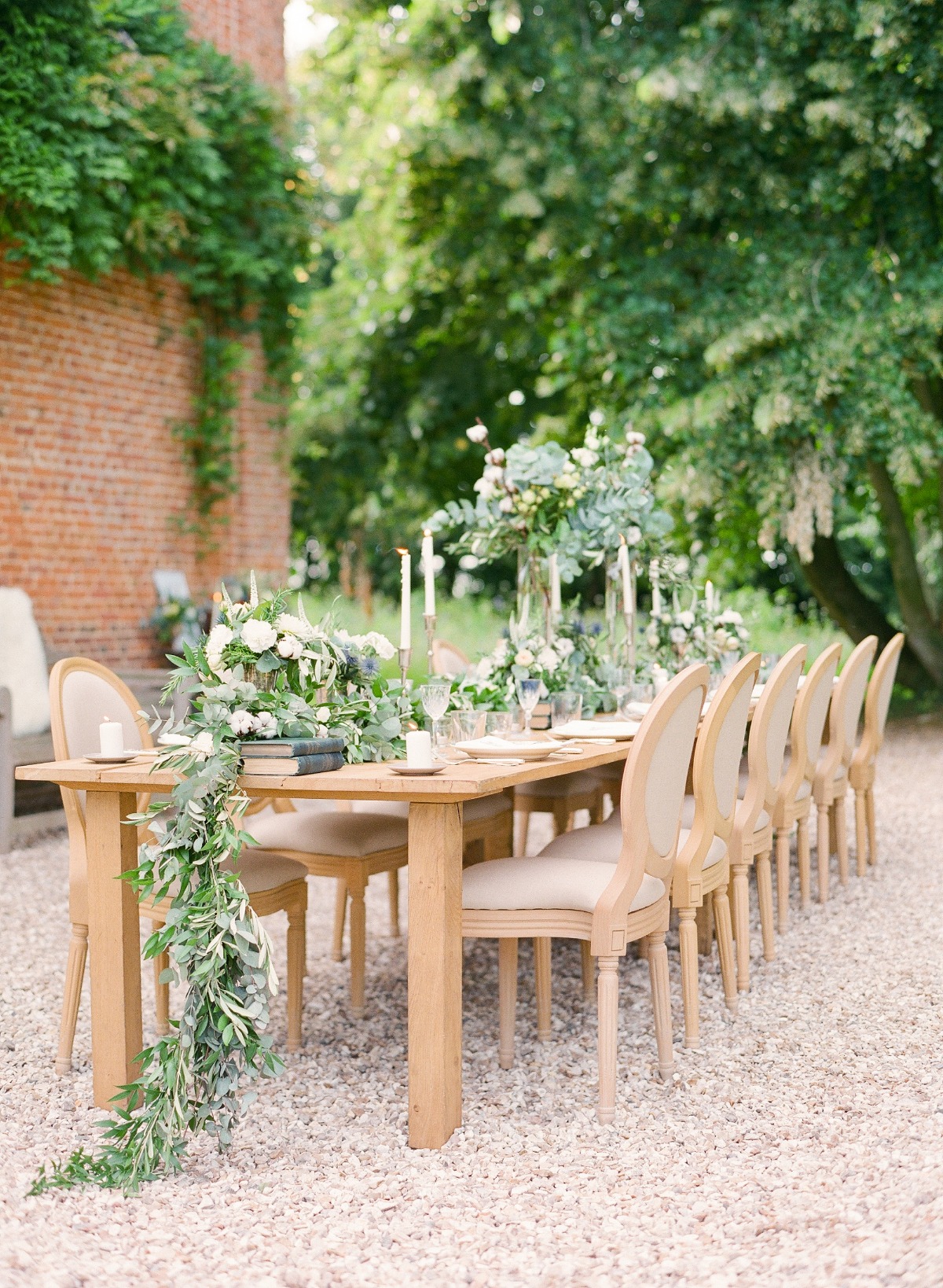 Lovely Intimate ChÃ¢teau Wedding in the Normandy Countryside