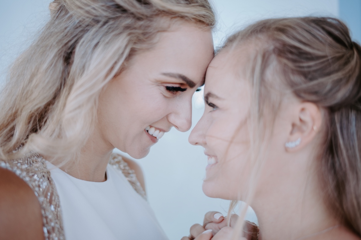 thelane-alexa_and_natalie56