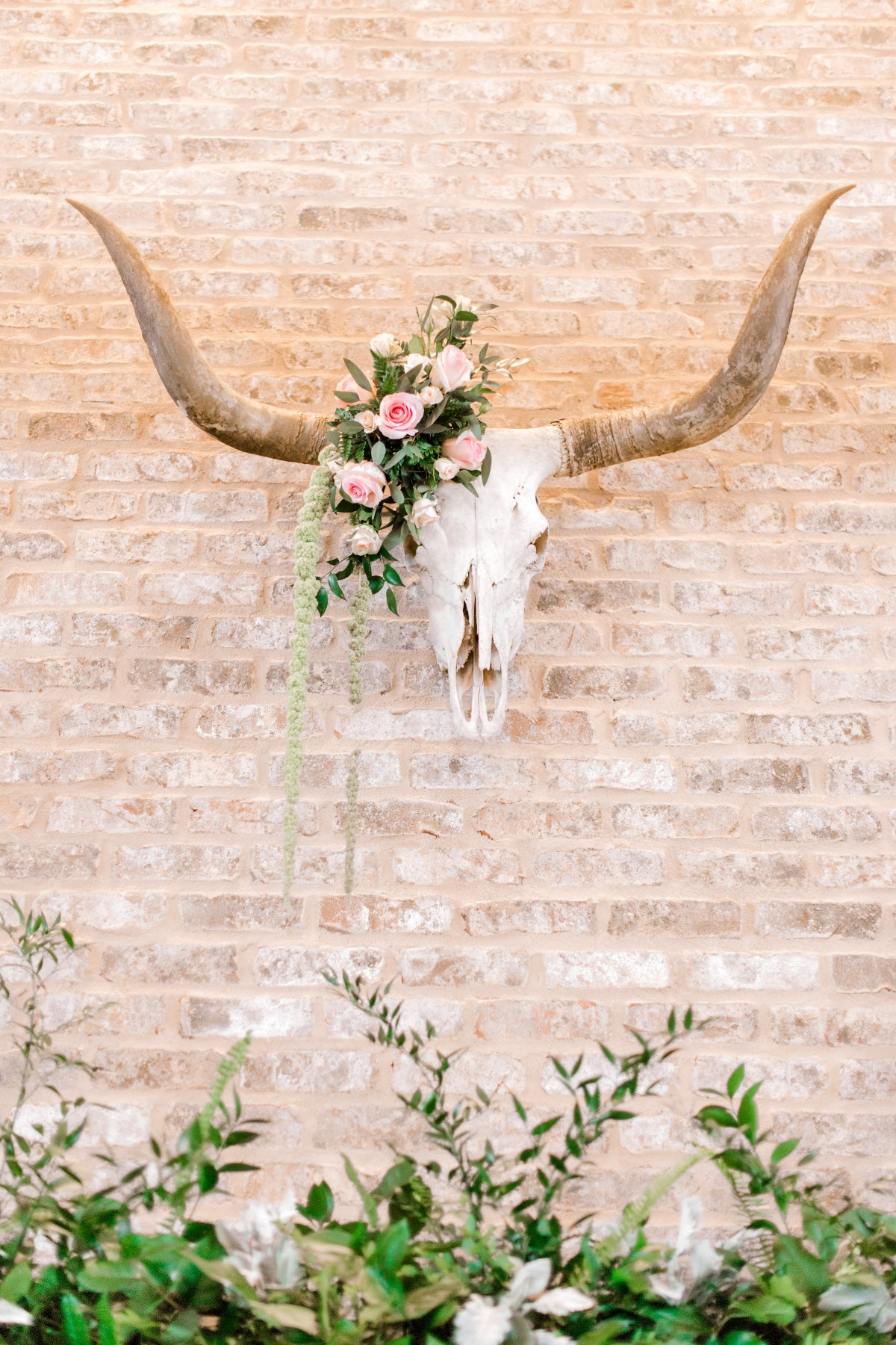 white-magnolia-kentwood-louisiana-weddin