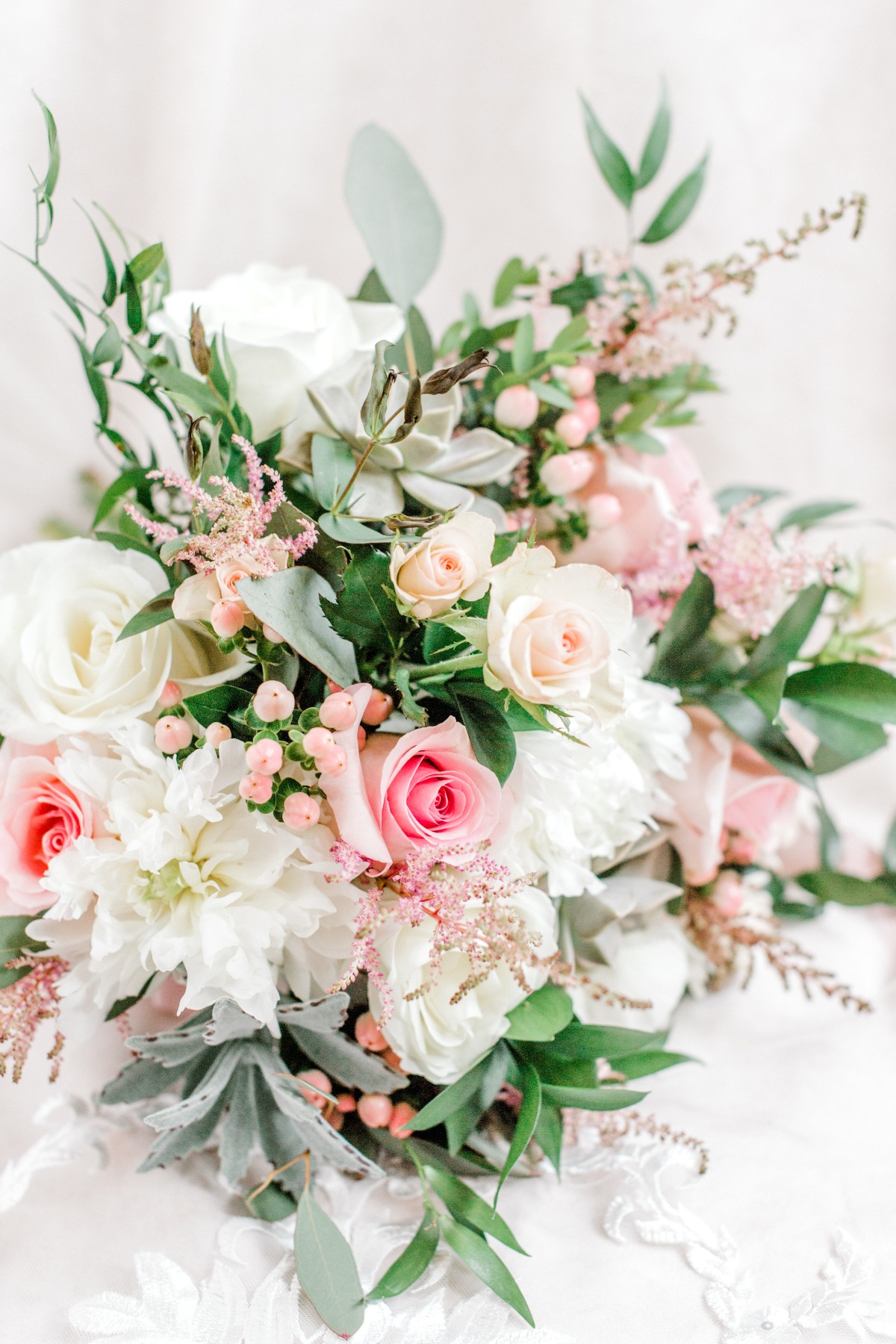 white-magnolia-kentwood-louisiana-weddin